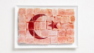 turkey-flag-made-from-food-600x341
